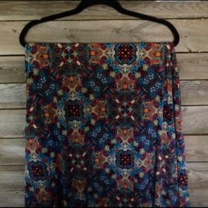 Small LuLaRoe Maxi Skirt